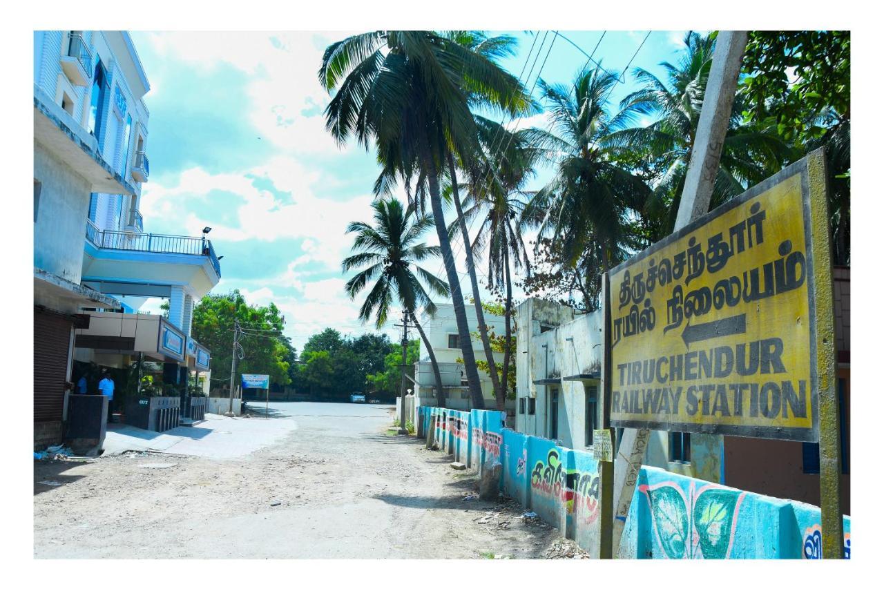 Hotel Sr Tiruchendur Tiruchchendūr Exteriör bild